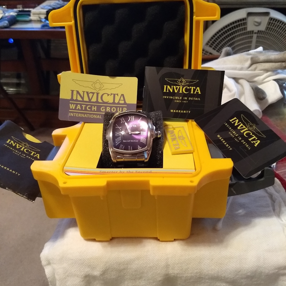 Invicta Lupah Watch
